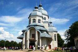 На Бродівщині освячено новий храм УГКЦ.(ФОТО)